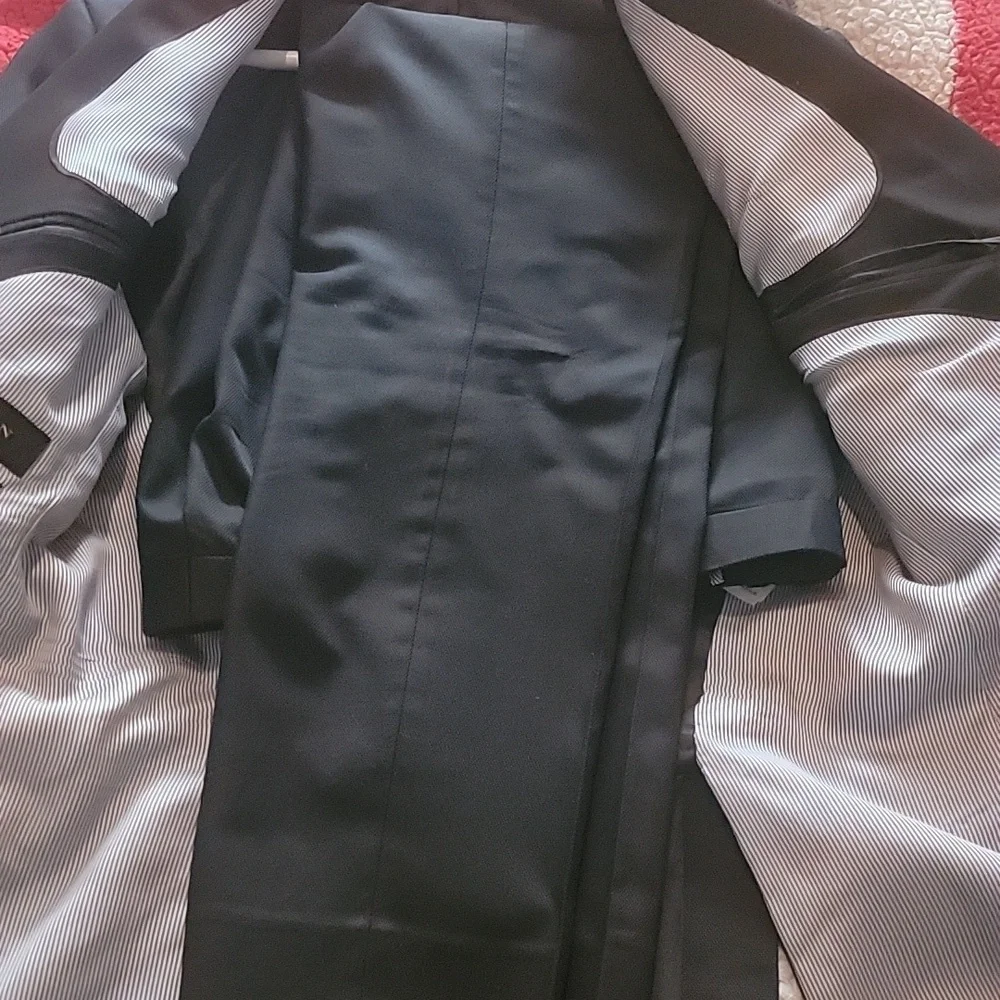 40R Zara Black Suit - Picture 4 of 4